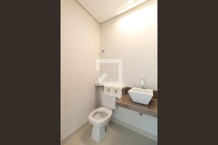 Lavabo  de apartamento para alugar com 3 quartos, 195m² em Parque Industrial Tanquinho, Ribeirão Preto