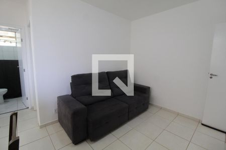 Sala de apartamento para alugar com 2 quartos, 45m² em Gávea, Uberlândia