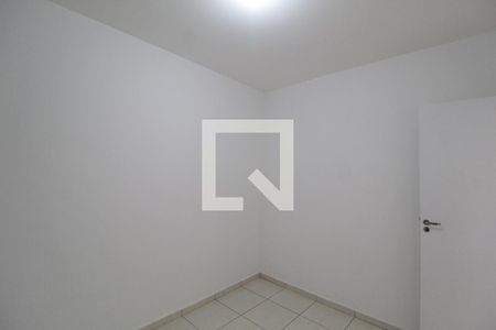 Quarto 1 de apartamento para alugar com 2 quartos, 45m² em Gávea, Uberlândia