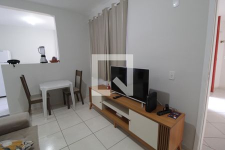 Sala de apartamento para alugar com 2 quartos, 45m² em Gávea, Uberlândia