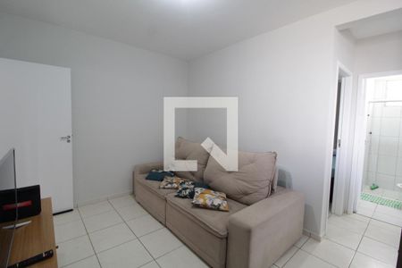 Sala de apartamento para alugar com 2 quartos, 45m² em Gávea, Uberlândia