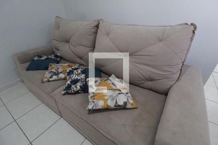 Sala de apartamento para alugar com 2 quartos, 45m² em Gávea, Uberlândia