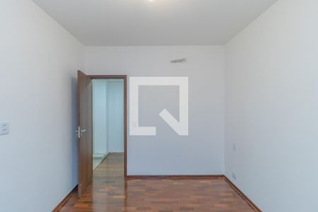 Quarto  de apartamento à venda com 3 quartos, 104m² em Vila Paris, Belo Horizonte