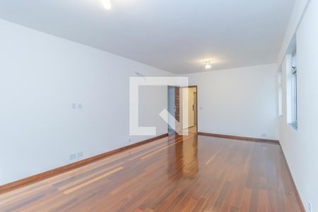 Apartamento à venda com 3 quartos, 104m² em Vila Paris, Belo Horizonte