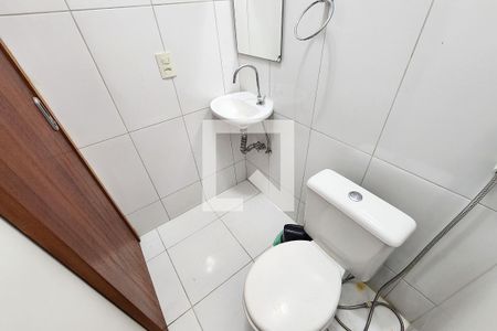 Banheiro de apartamento à venda com 1 quarto, 35m² em Cidade Nova, Rio de Janeiro