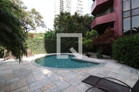 Apartamento à venda com 5 quartos, 360m² em Jardim Fonte do Morumbi, São Paulo