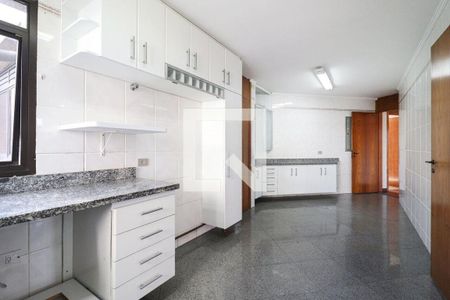 Apartamento à venda com 5 quartos, 360m² em Jardim Fonte do Morumbi, São Paulo