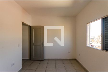 Quarto 1 de casa para alugar com 2 quartos, 50m² em Vila Guedes, São Paulo