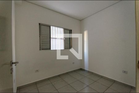 Quarto 2 de casa para alugar com 2 quartos, 51m² em Vila Guedes, São Paulo