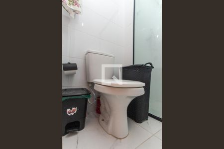 Banheiro de apartamento para alugar com 1 quarto, 30m² em Tucuruvi, São Paulo