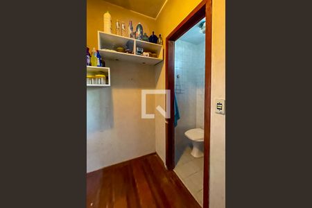 Corredor de apartamento à venda com 3 quartos, 110m² em Colégio Batista, Belo Horizonte