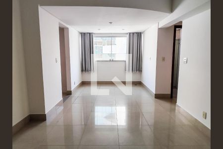Sala de apartamento para alugar com 2 quartos, 75m² em Lourdes, Belo Horizonte