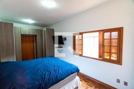 Suite de casa à venda com 4 quartos, 300m² em Vila da Saúde, São Paulo