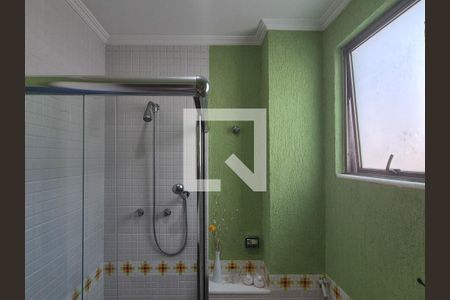Apartamento à venda com 250m², 3 quartos e 2 vagas Apartamento à venda com 250m², 3 quartos e 2 vagasBanheiro da Suíte 1