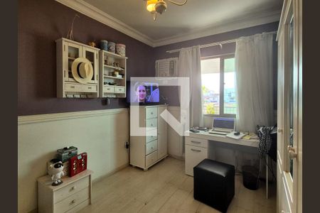 Apartamento à venda com 250m², 3 quartos e 2 vagas Apartamento à venda com 250m², 3 quartos e 2 vagasSuite 1