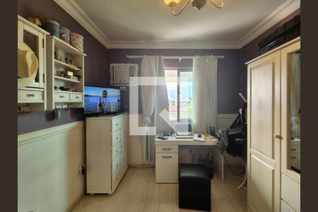 Apartamento à venda com 250m², 3 quartos e 2 vagas Apartamento à venda com 250m², 3 quartos e 2 vagasSuite 1