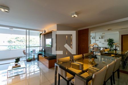 Sala de apartamento à venda com 4 quartos, 130m² em Funcionários, Belo Horizonte