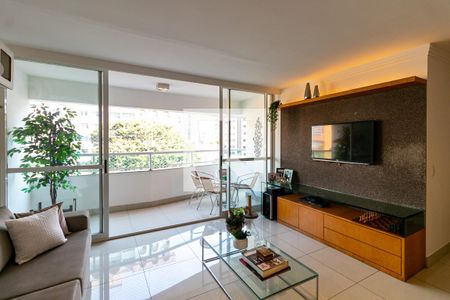 Sala de apartamento à venda com 4 quartos, 130m² em Funcionários, Belo Horizonte