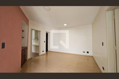 Sala de apartamento à venda com 2 quartos, 57m² em Jardim Anhanguera, São Paulo