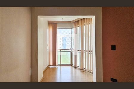 Sala de apartamento à venda com 2 quartos, 57m² em Jardim Anhanguera, São Paulo