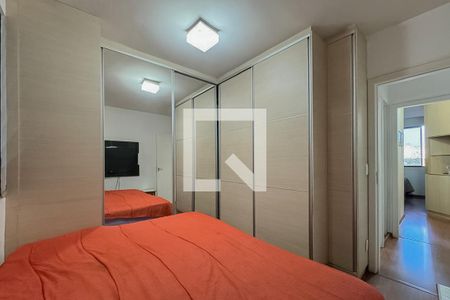 Quarto 1 de apartamento à venda com 2 quartos, 105m² em Coração Eucarístico, Belo Horizonte