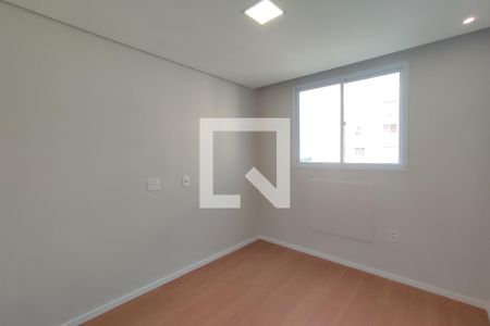 Quarto 1 de apartamento para alugar com 2 quartos, 45m² em Jacarepaguá, Rio de Janeiro