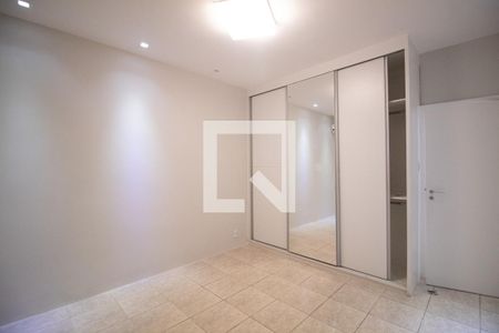 Quarto 1 de apartamento à venda com 3 quartos, 128m² em Ipanema, Rio de Janeiro