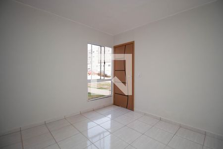 Sala de apartamento para alugar com 2 quartos, 50m² em Santa Maria, Brasília