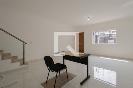 Sala de casa à venda com 3 quartos, 95m² em Vila Romero, São Paulo