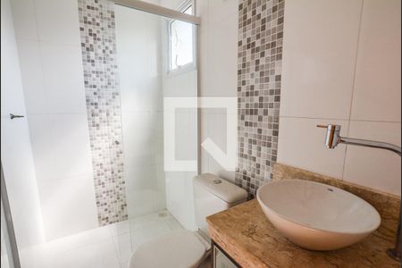 Banheiro da Suíte de apartamento à venda com 2 quartos, 150m² em Vila Camilópolis, Santo André