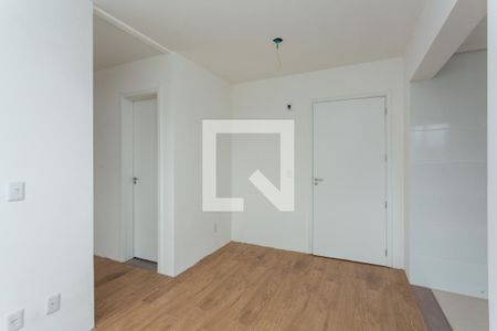 Sala de apartamento para alugar com 2 quartos, 43m² em Morro Santana, Porto Alegre