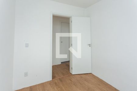 Quarto 1 de apartamento para alugar com 2 quartos, 43m² em Morro Santana, Porto Alegre