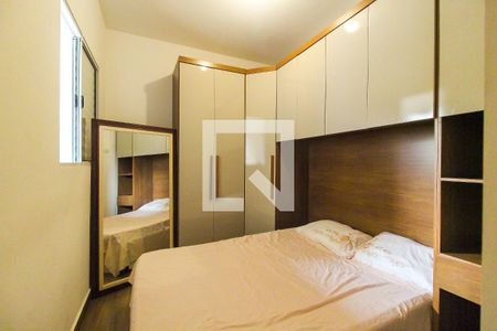 Quarto 1 de apartamento para alugar com 2 quartos, 34m² em Itaquera, São Paulo