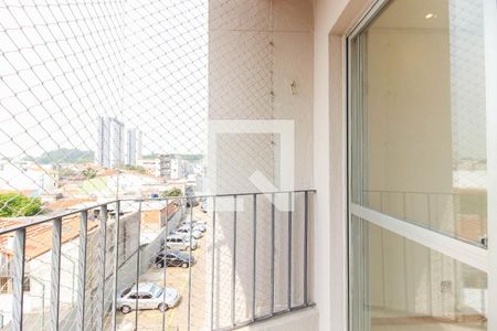 Sacada de apartamento à venda com 3 quartos, 65m² em Vila Carrão, São Paulo