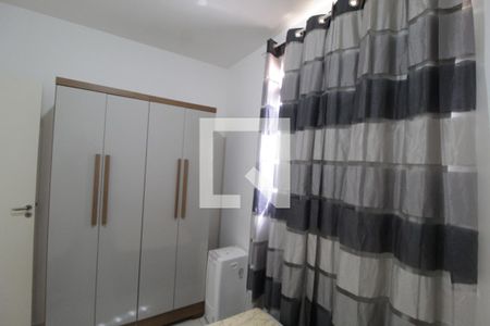 Quarto 2 de apartamento para alugar com 2 quartos, 45m² em Gávea, Uberlândia