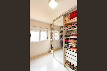 Closet de apartamento à venda com 3 quartos, 55m² em Igara, Canoas