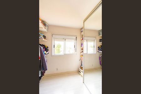 Closet de apartamento à venda com 3 quartos, 55m² em Igara, Canoas