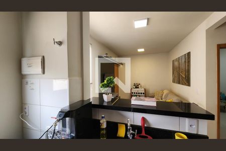 Cozinha e Área de Serviço de apartamento para alugar com 2 quartos, 45m² em Rio Abaixo, Jundiaí