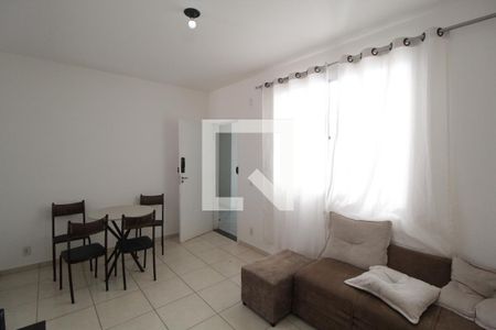 Sala de apartamento para alugar com 3 quartos, 60m² em Gávea, Uberlândia