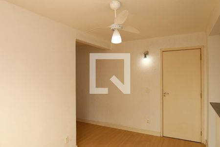 Sala de apartamento para alugar com 2 quartos, 45m² em Vila Raquel, São Paulo