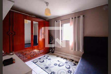 Quarto 1 de casa para alugar com 2 quartos, 100m² em Vila Caraguatá, São Paulo