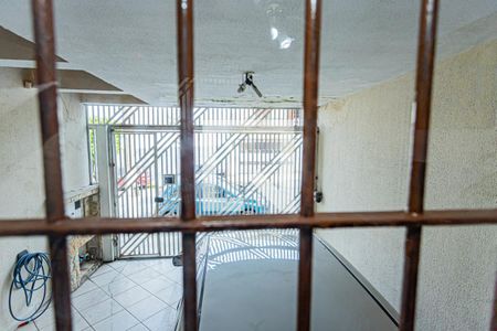 Vista sala de casa à venda com 3 quartos, 145m² em Jardim Santo Elias, São Paulo