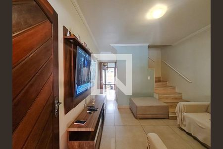 Sala  de casa de condomínio à venda com 2 quartos, 72m² em Macedo, Guarulhos