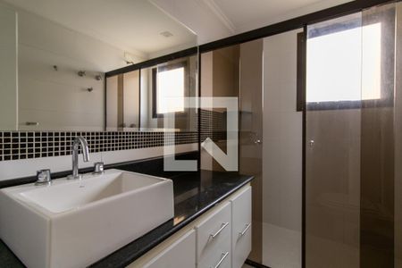 Apartamento à venda com 500m², 3 quartos e 4 vagas Apartamento à venda com 500m², 3 quartos e 4 vagasBanheiro