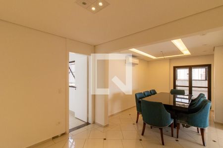 Apartamento à venda com 500m², 3 quartos e 4 vagas Apartamento à venda com 500m², 3 quartos e 4 vagasSala da Cobertura