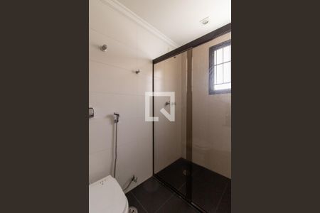 Apartamento à venda com 500m², 3 quartos e 4 vagas Apartamento à venda com 500m², 3 quartos e 4 vagasBanheiro do Closet