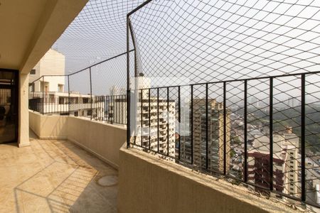 Apartamento à venda com 500m², 3 quartos e 4 vagas Apartamento à venda com 500m², 3 quartos e 4 vagasVaranda da Cobertura