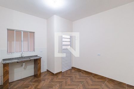 Sala/Quarto/Cozinha de casa para alugar com 1 quarto, 17m² em Vila Caldas, Carapicuíba