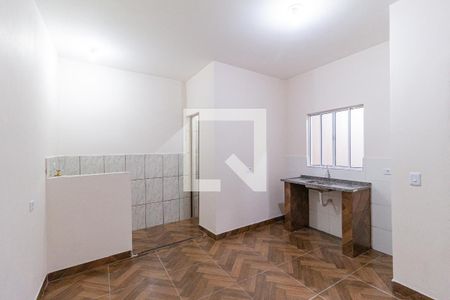 Sala/Quarto/Cozinha de casa para alugar com 1 quarto, 17m² em Vila Caldas, Carapicuíba