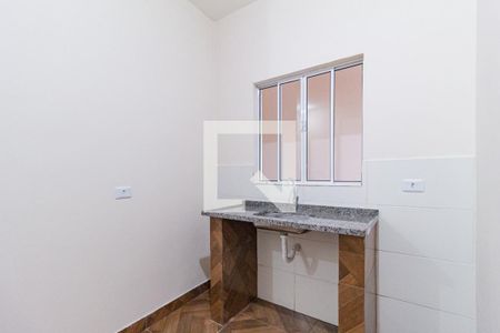 Sala/Quarto/Cozinha de casa para alugar com 1 quarto, 17m² em Vila Caldas, Carapicuíba